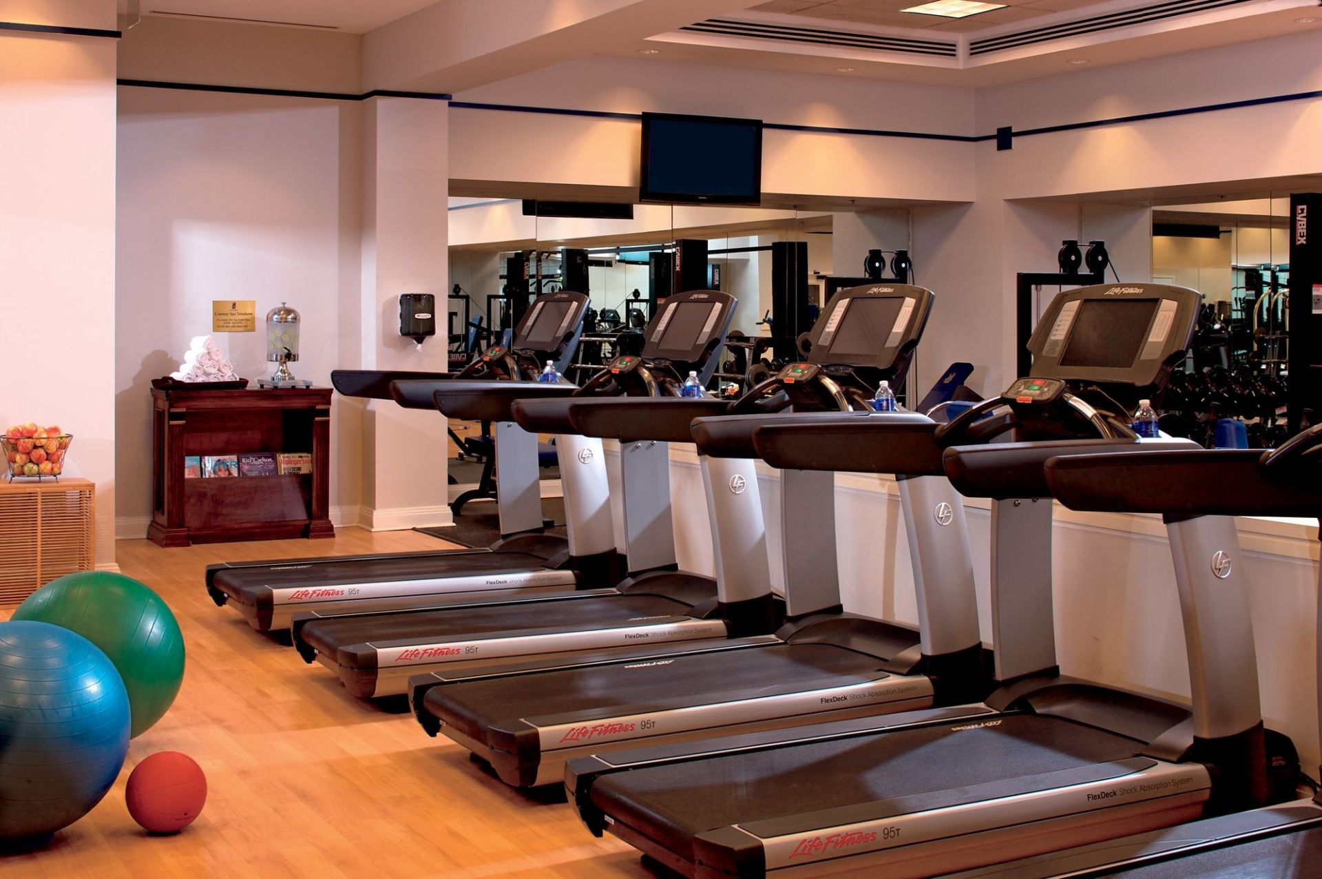 Ritz Carlton exercise room